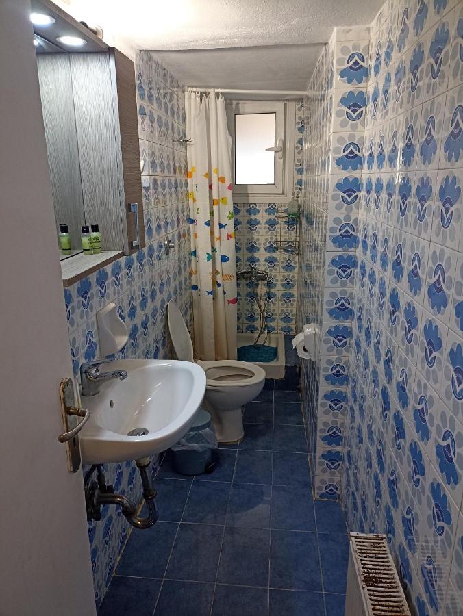 Airport City Center Apartman Ártemida Kültér fotó